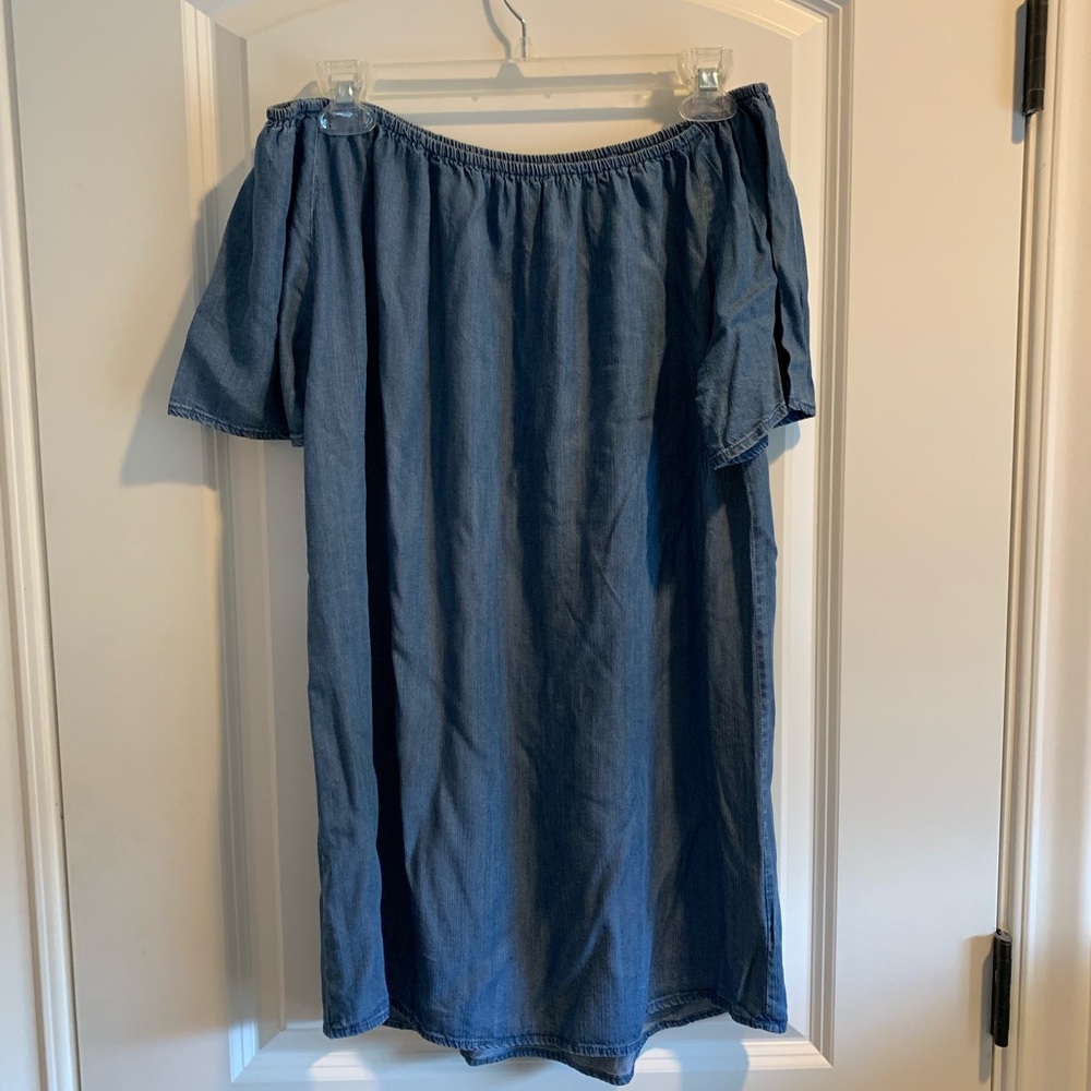 The Hanger off the shoulder dress